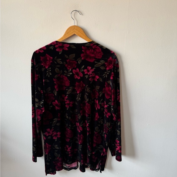 Laura Scott Floral Velvet Cardigan - Picture 8 of 8